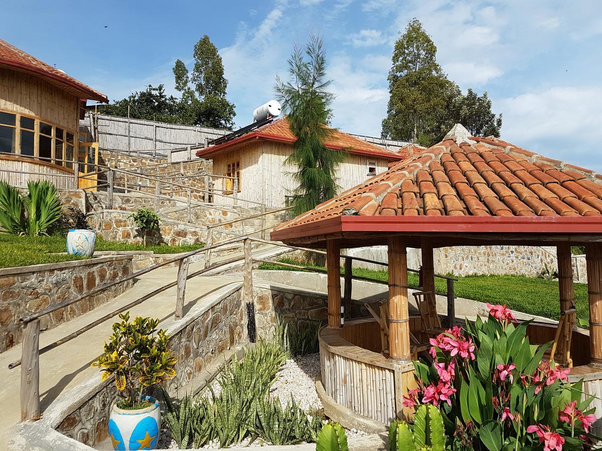 Macheo Écolodge-camping Gitesi Exterior foto