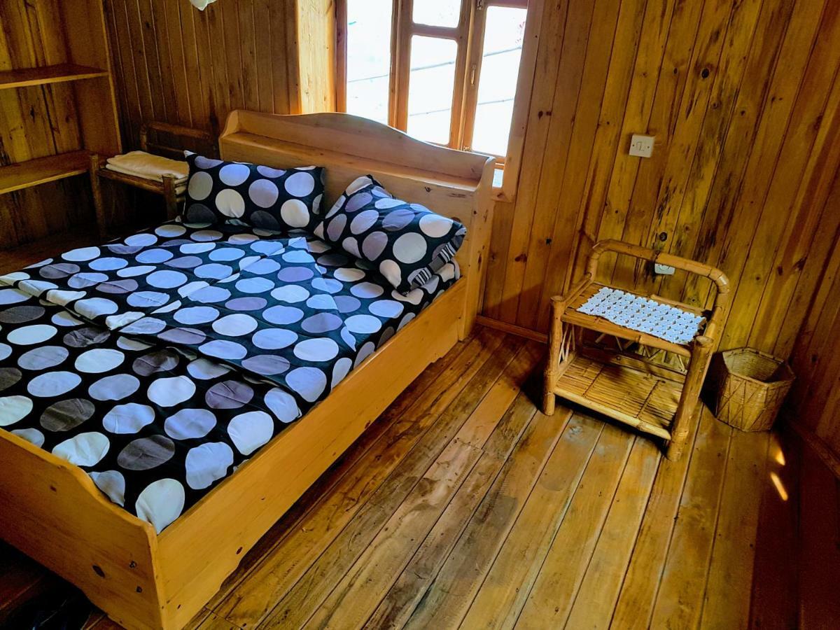 Macheo Écolodge-camping Gitesi Exterior foto
